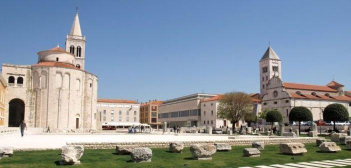 Studio Apartman Moonlight Zadar Bagian luar foto